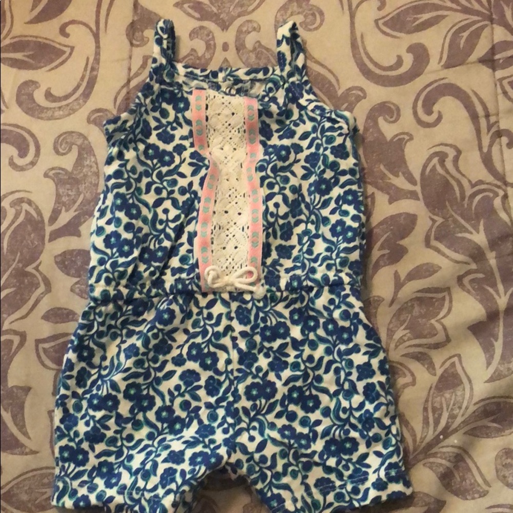 Carter’s Rompers - Picture 2 of 3